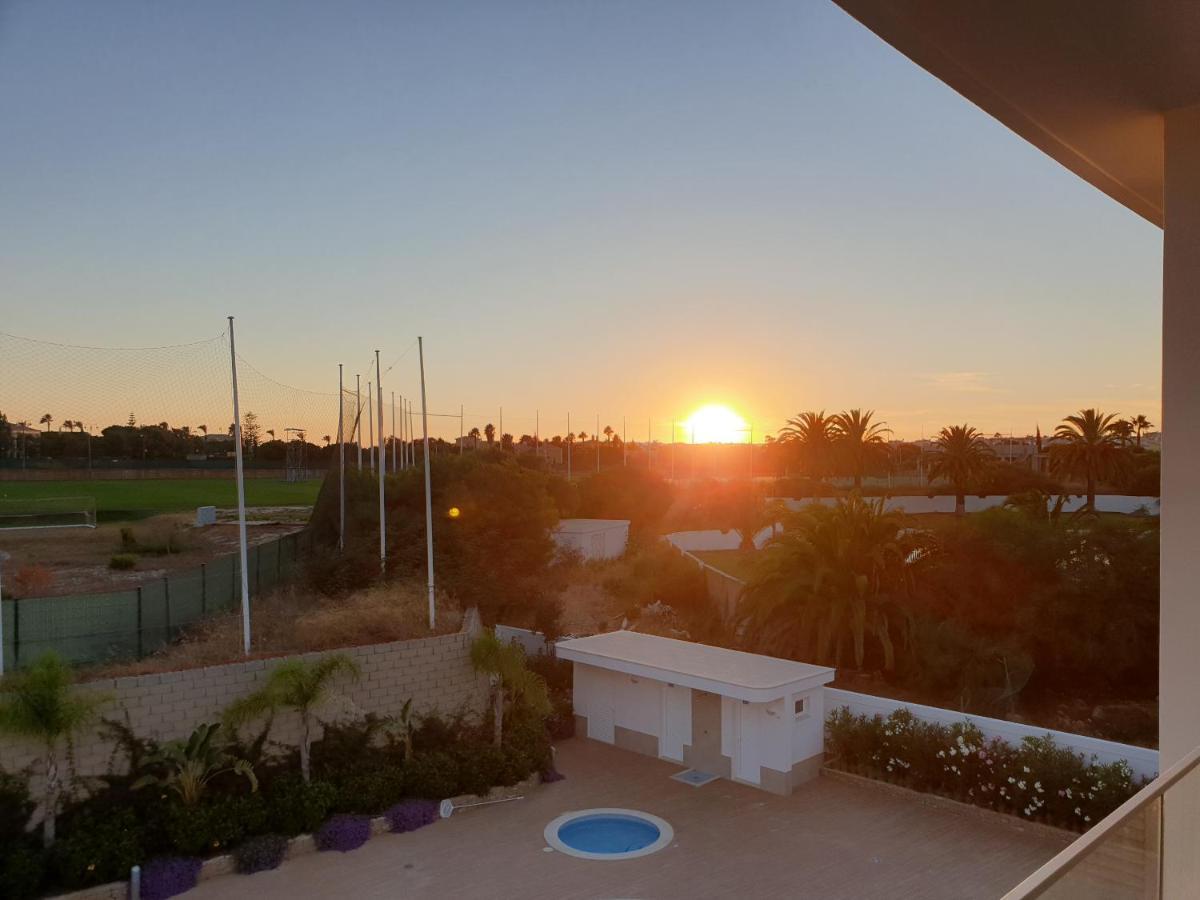 Sunset Condominium Лагуш Экстерьер фото